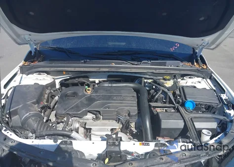 2020 Chevrolet Malibu Fwd Lt из США, поврежденный, VIN 1G1ZD5ST9LF038787